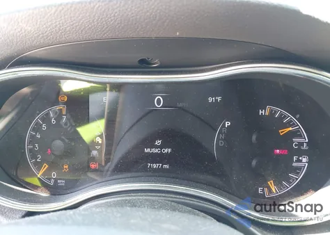 2019 Jeep Grand Cherokee Altitude 4X2 from USA, damaged, VIN 1C4RJEAG0KC792326